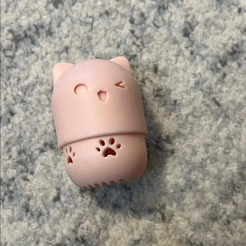 Beauty Blender Holder